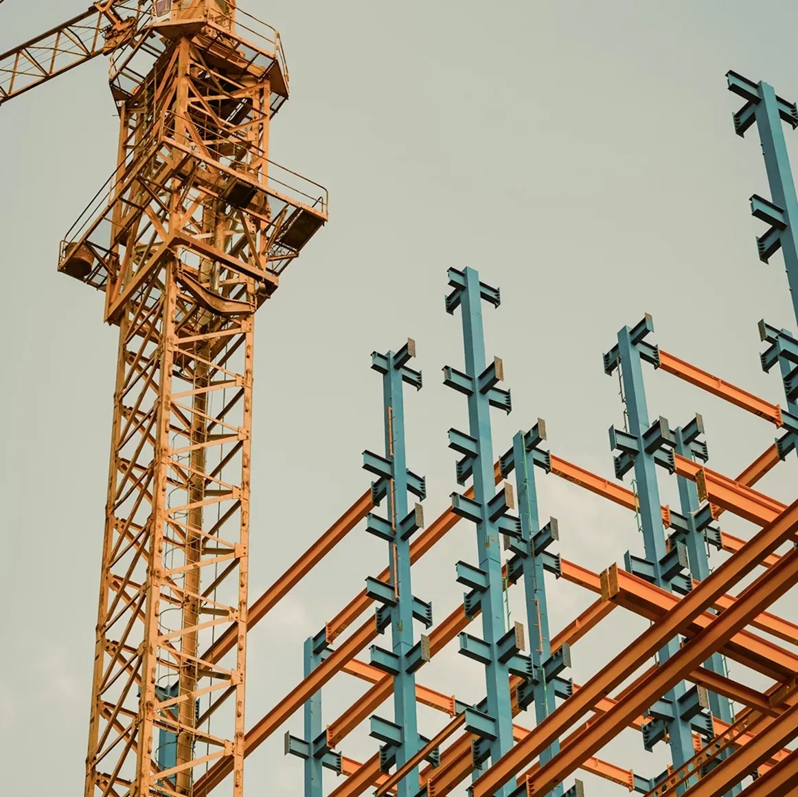Tower crane above steel reinforcement